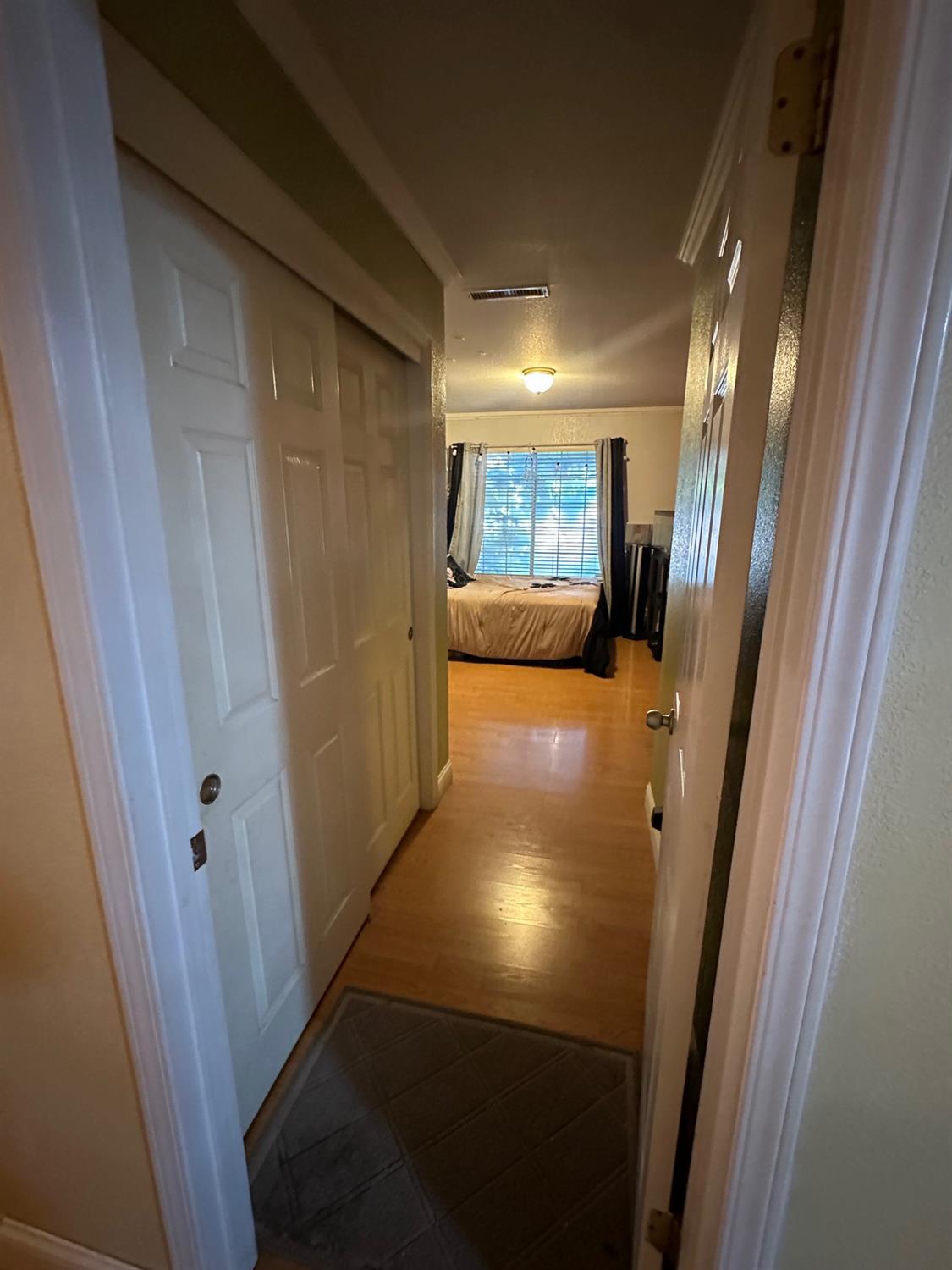 6675 N Lola Ave, Fresno, CA 93722