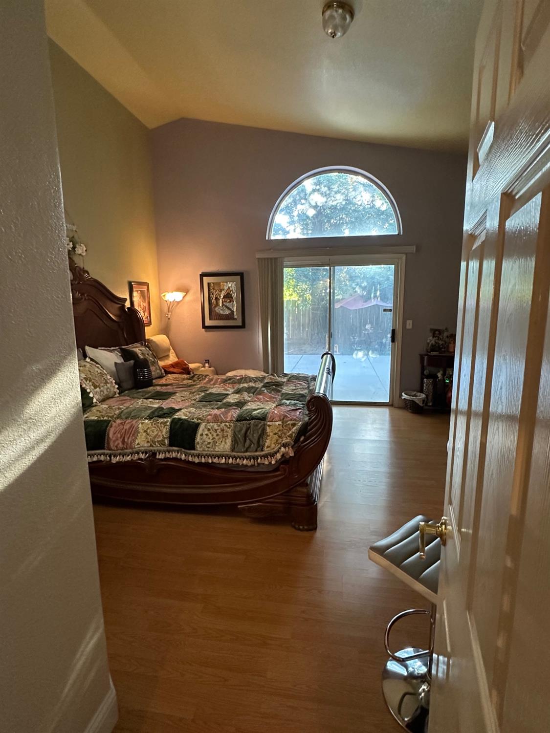 6675 N Lola Ave, Fresno, CA 93722