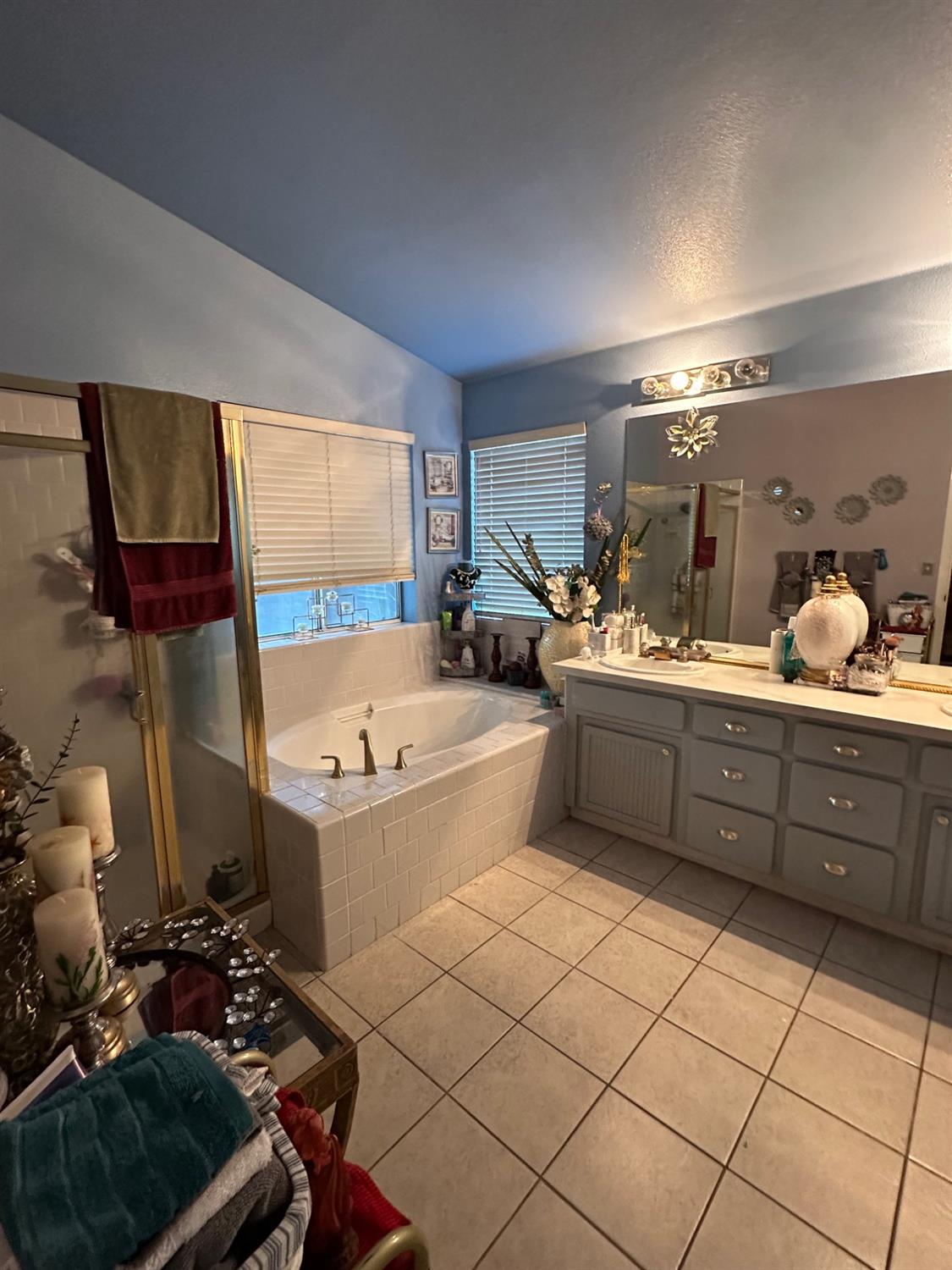 6675 N Lola Ave, Fresno, CA 93722