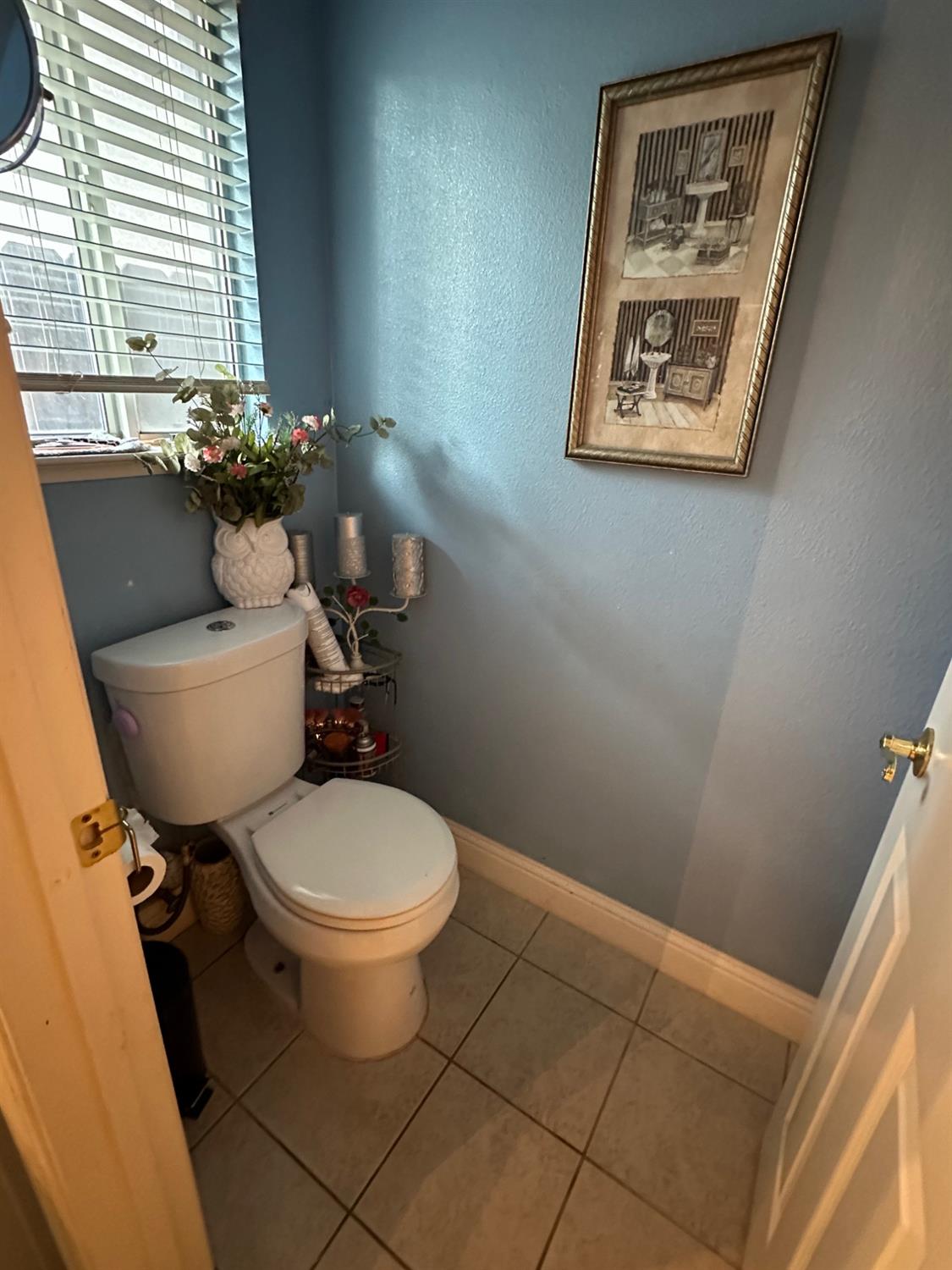 6675 N Lola Ave, Fresno, CA 93722