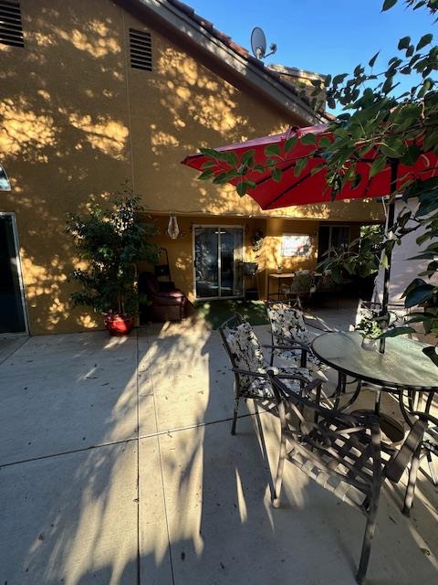 6675 N Lola Ave, Fresno, CA 93722