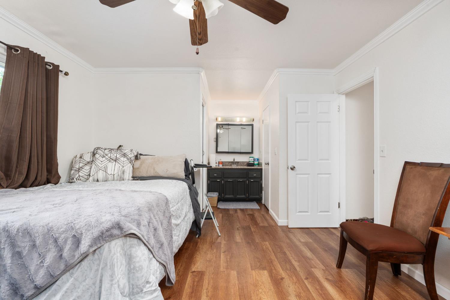 3367 M St, Merced, CA 95348