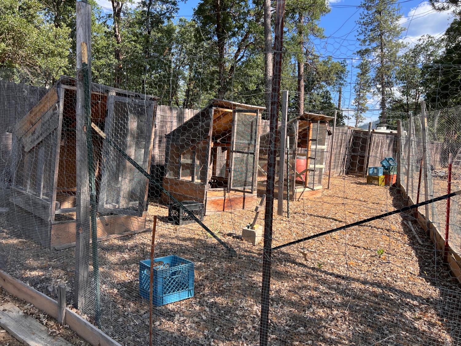 70 N Oak Ave, Hayfork, CA 96041