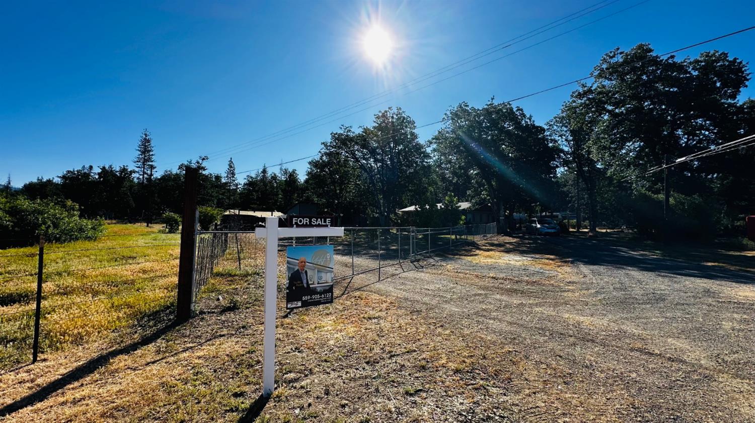 70 N Oak Ave, Hayfork, CA 96041