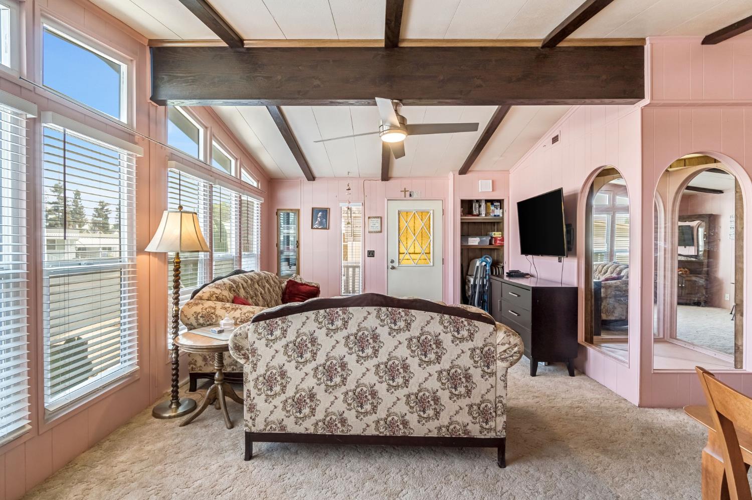 371 Bethel Ave #62, Sanger, CA 93657