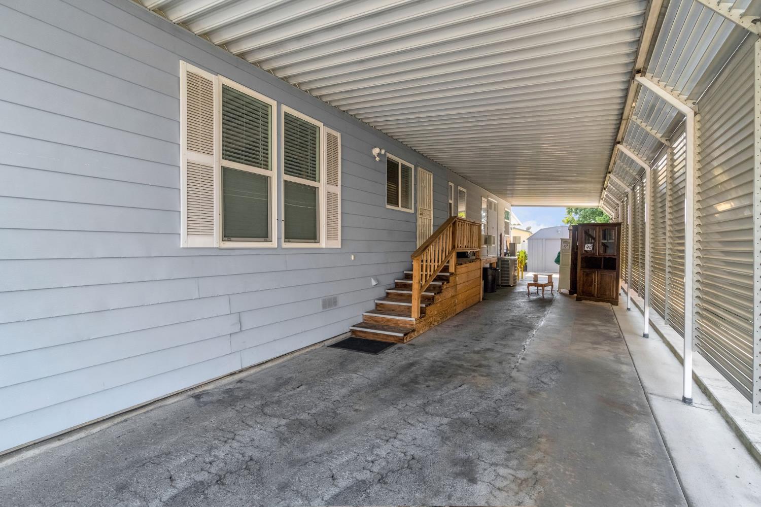 371 Bethel Ave #62, Sanger, CA 93657