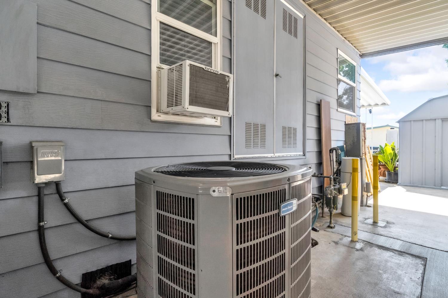 371 Bethel Ave #62, Sanger, CA 93657