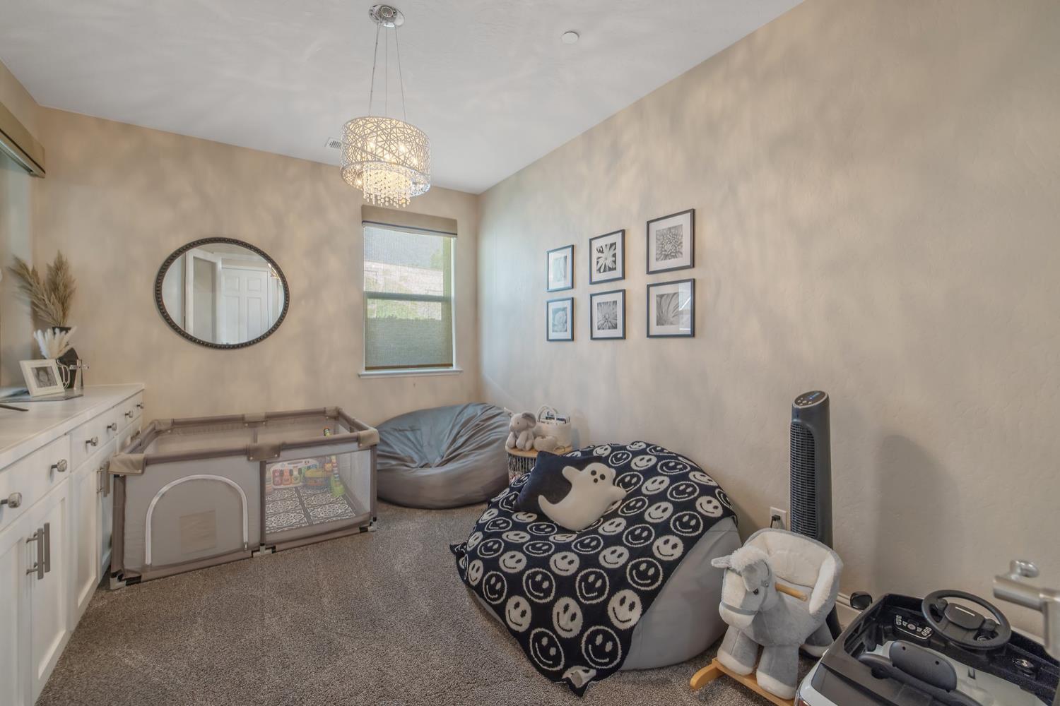 11337 N Cherry Sage Ave, Fresno, CA 93730