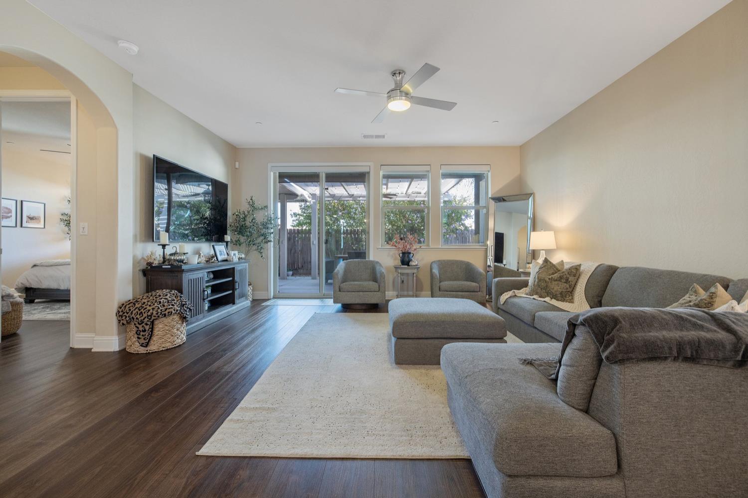 11337 N Cherry Sage Ave, Fresno, CA 93730