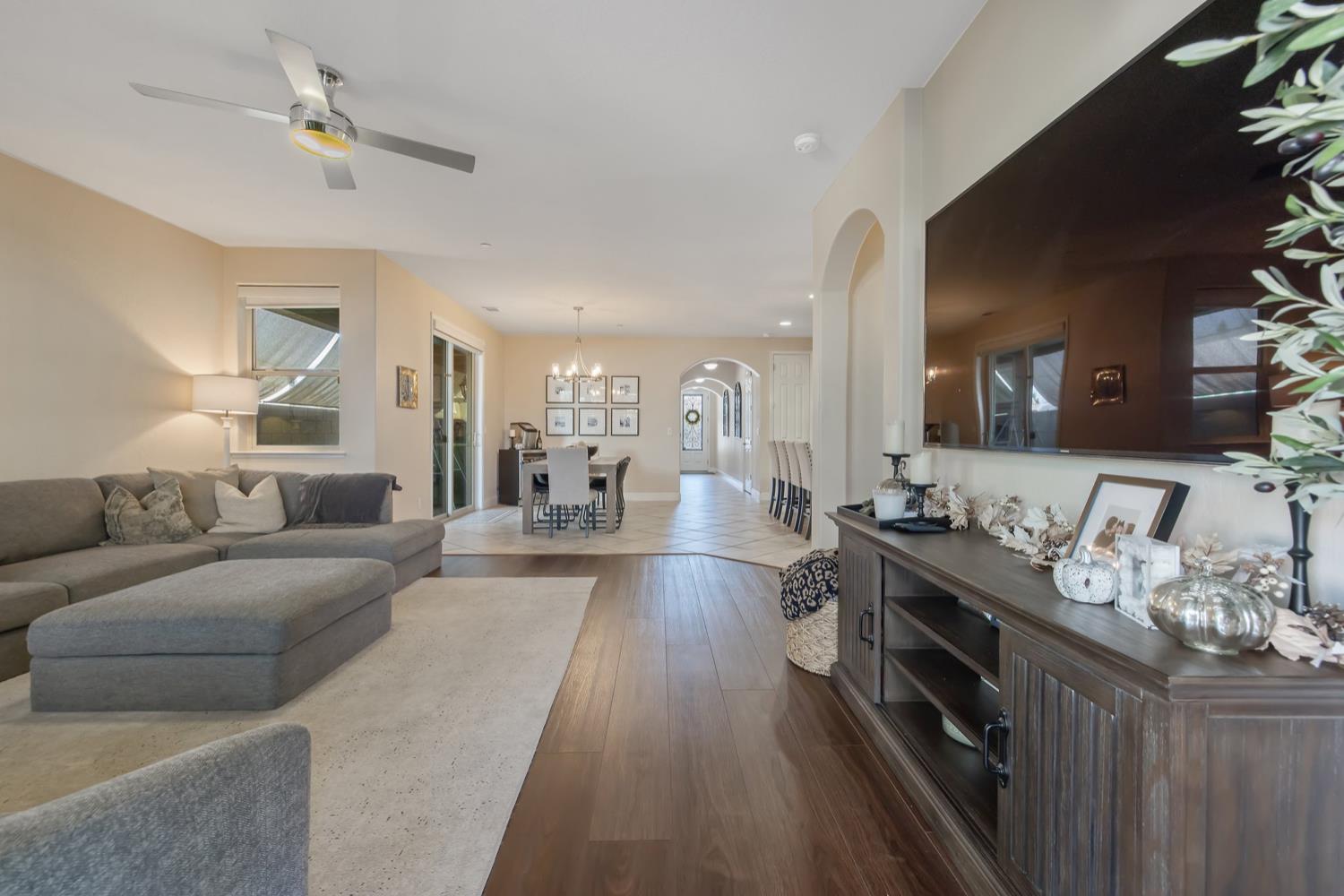 11337 N Cherry Sage Ave, Fresno, CA 93730