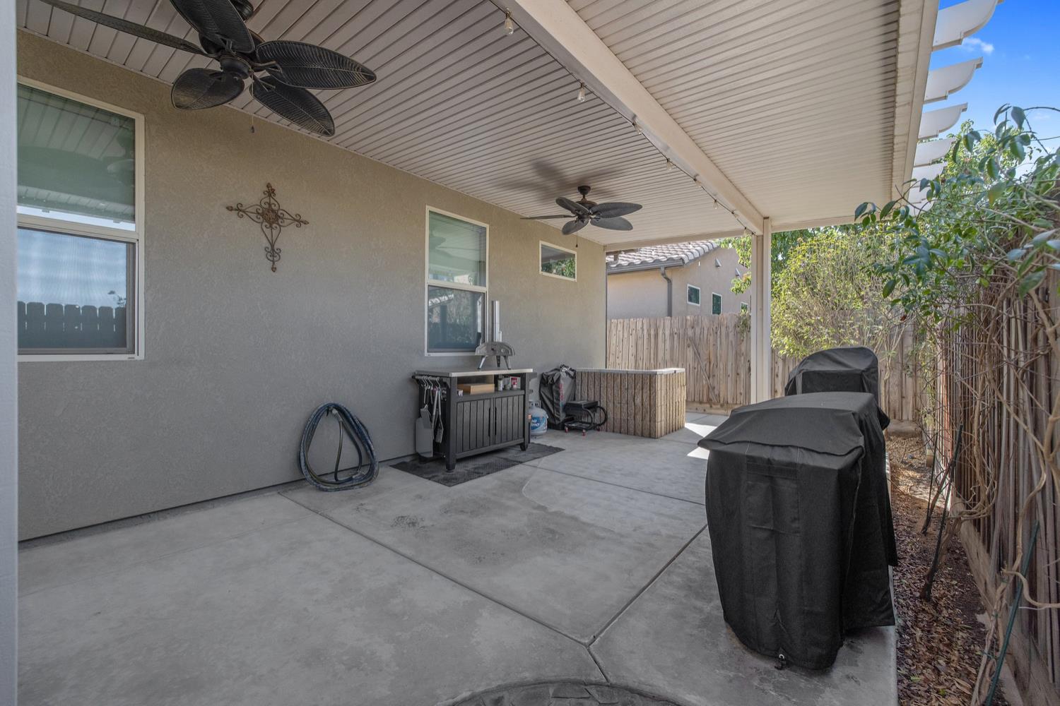 11337 N Cherry Sage Ave, Fresno, CA 93730