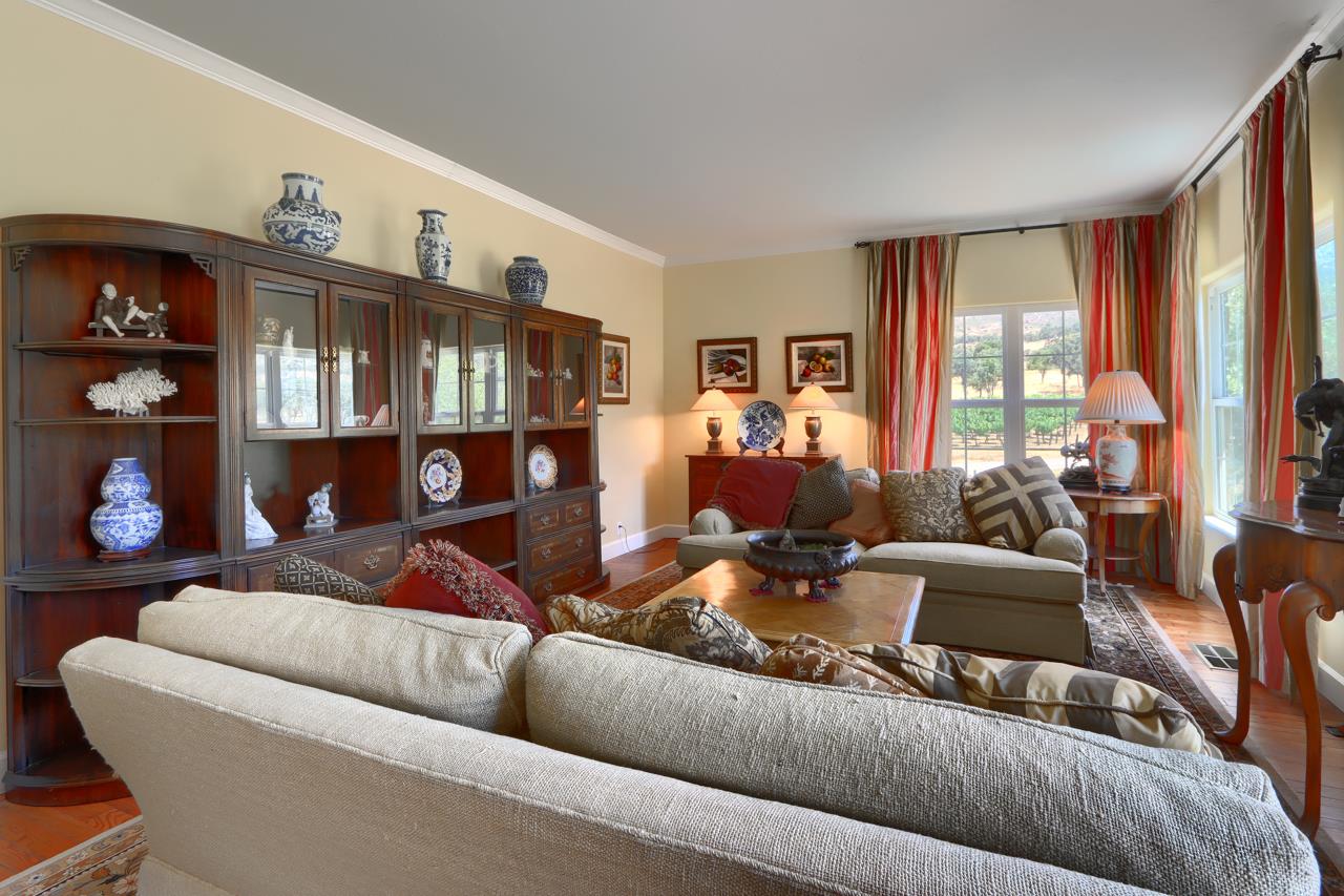 7551 Hunters Valley Rd, Mariposa, CA 95338