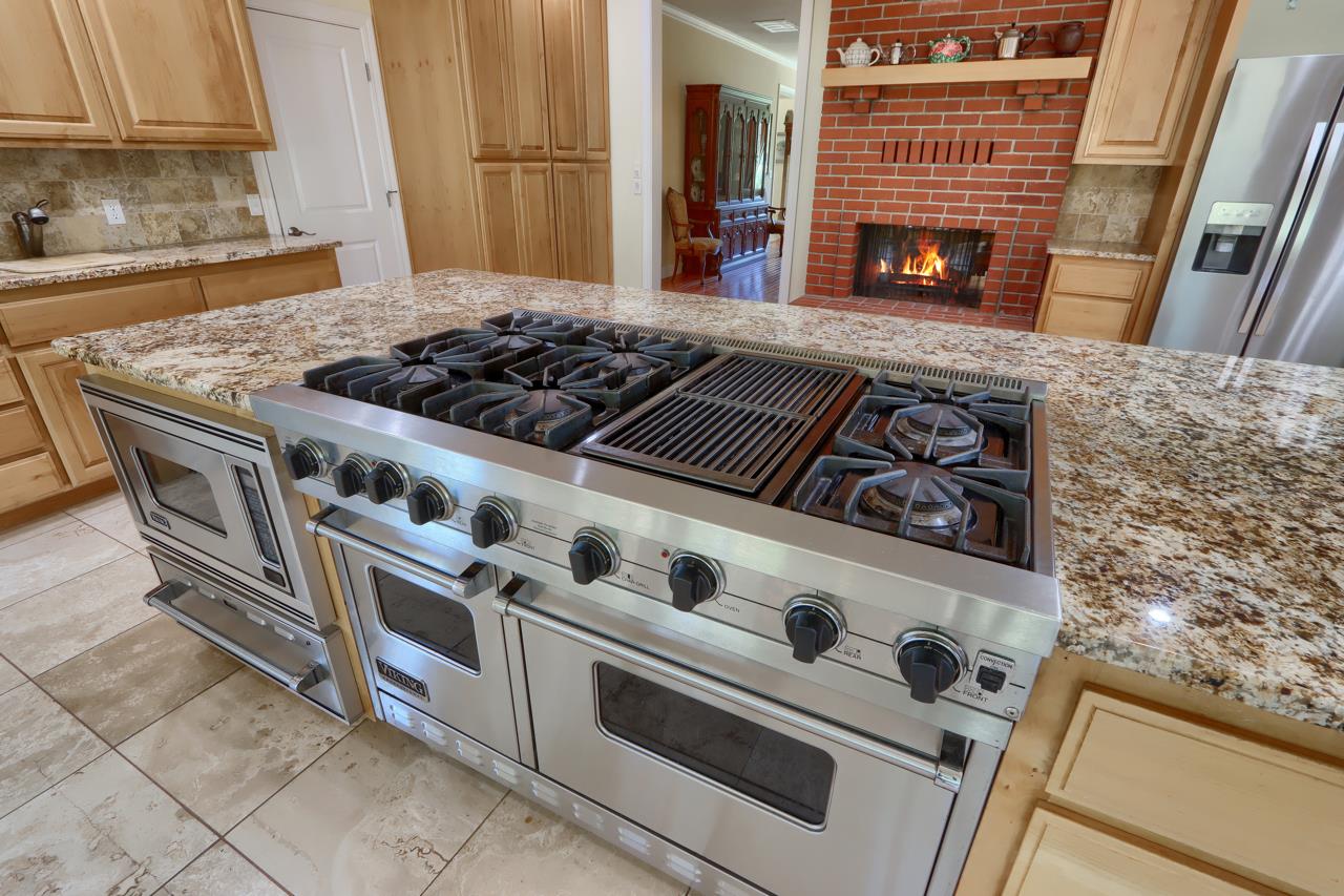 7551 Hunters Valley Rd, Mariposa, CA 95338