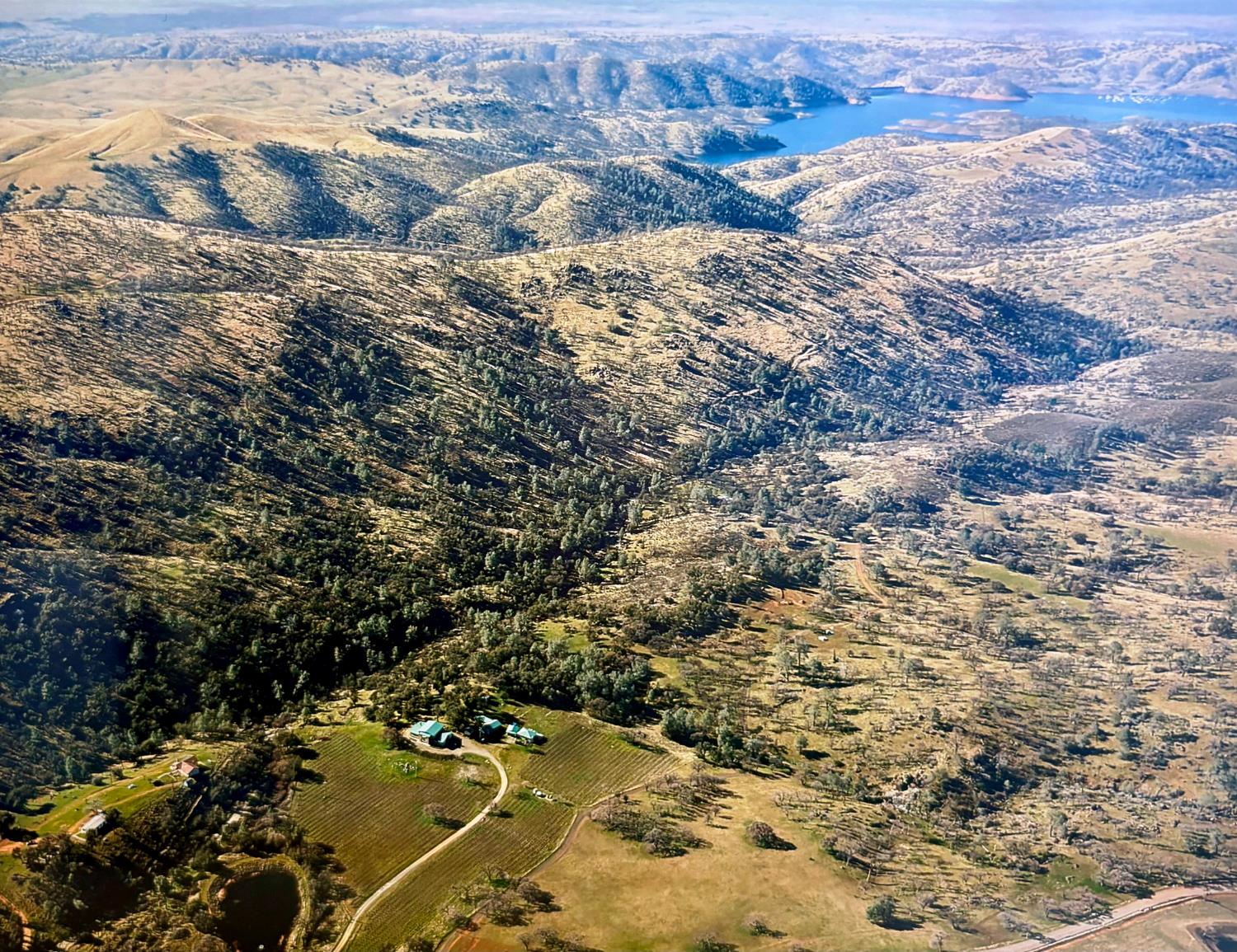 7551 Hunters Valley Rd, Mariposa, CA 95338