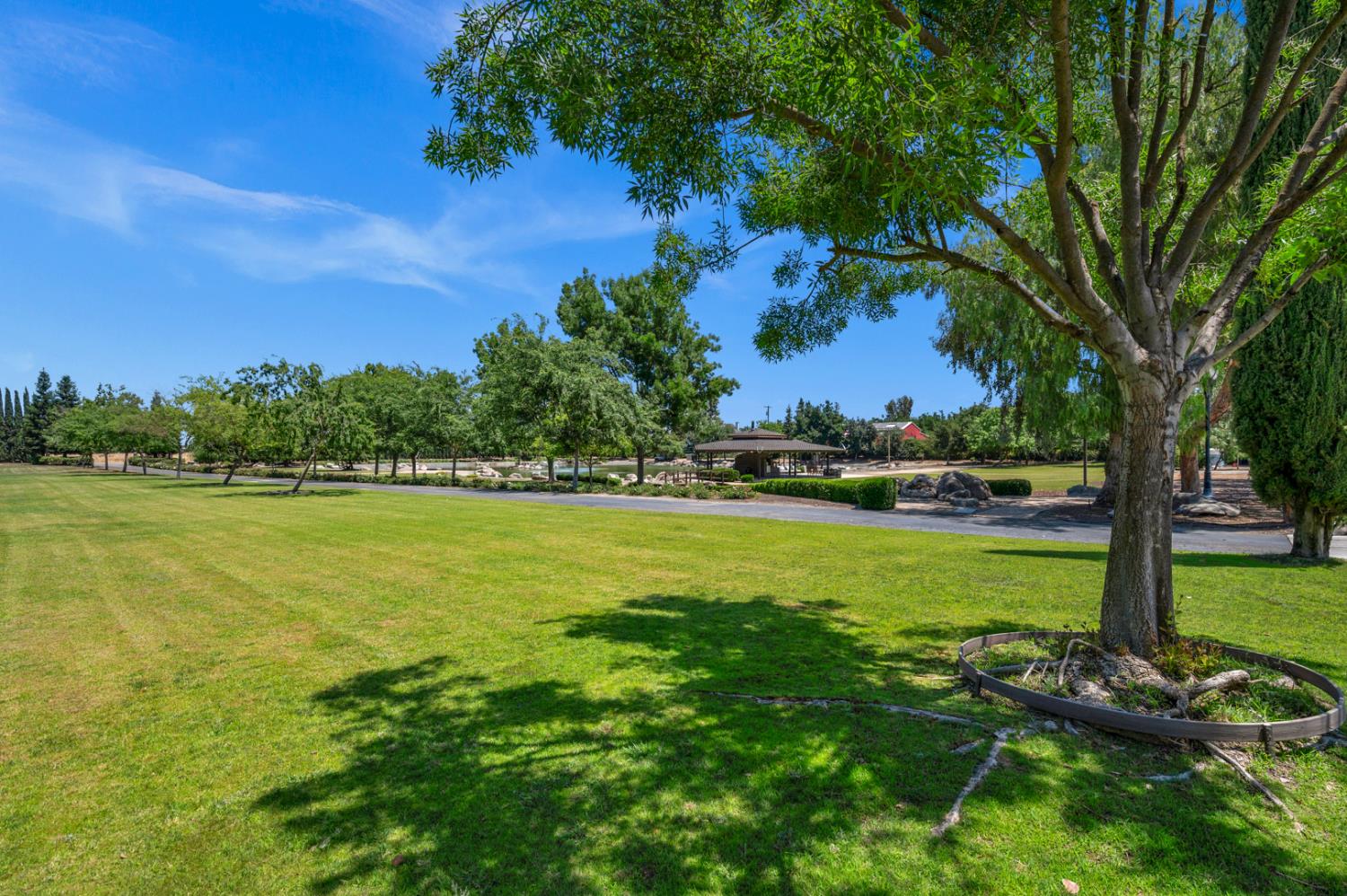 13715 Nebraska, Kingsburg, CA 93631