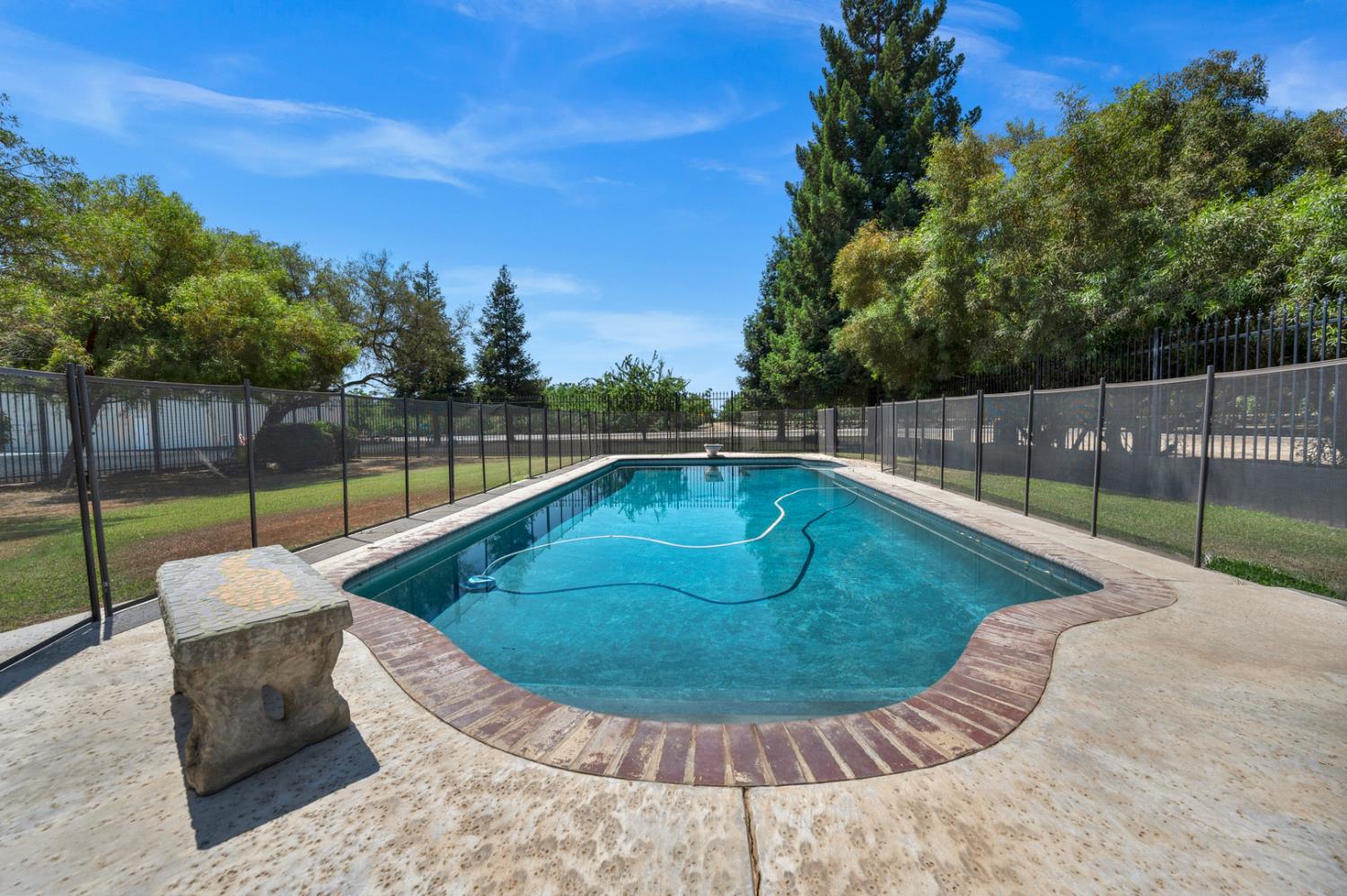 13715 Nebraska, Kingsburg, CA 93631