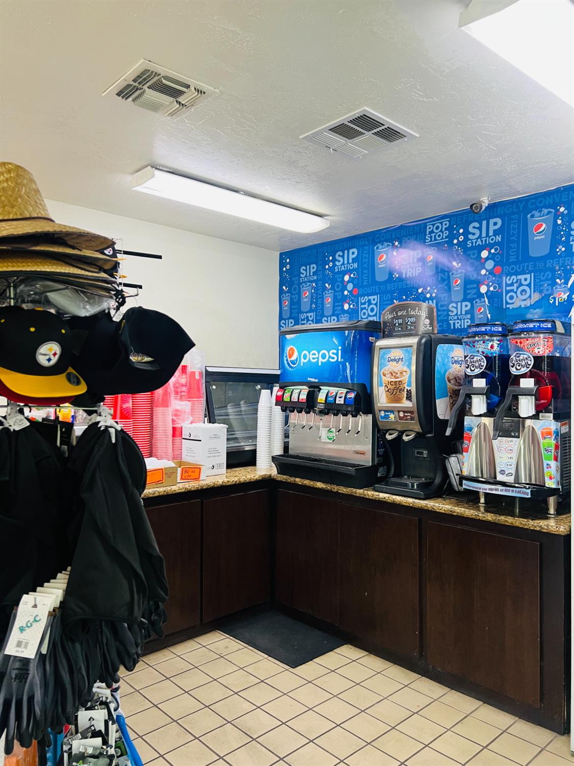 441 W Olive Ave, Fresno, CA 93728