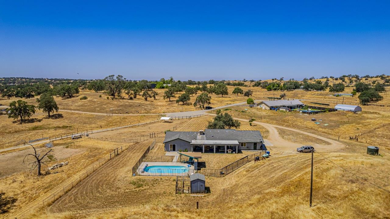 35095 Rough Rider Way, Raymond, CA 93653