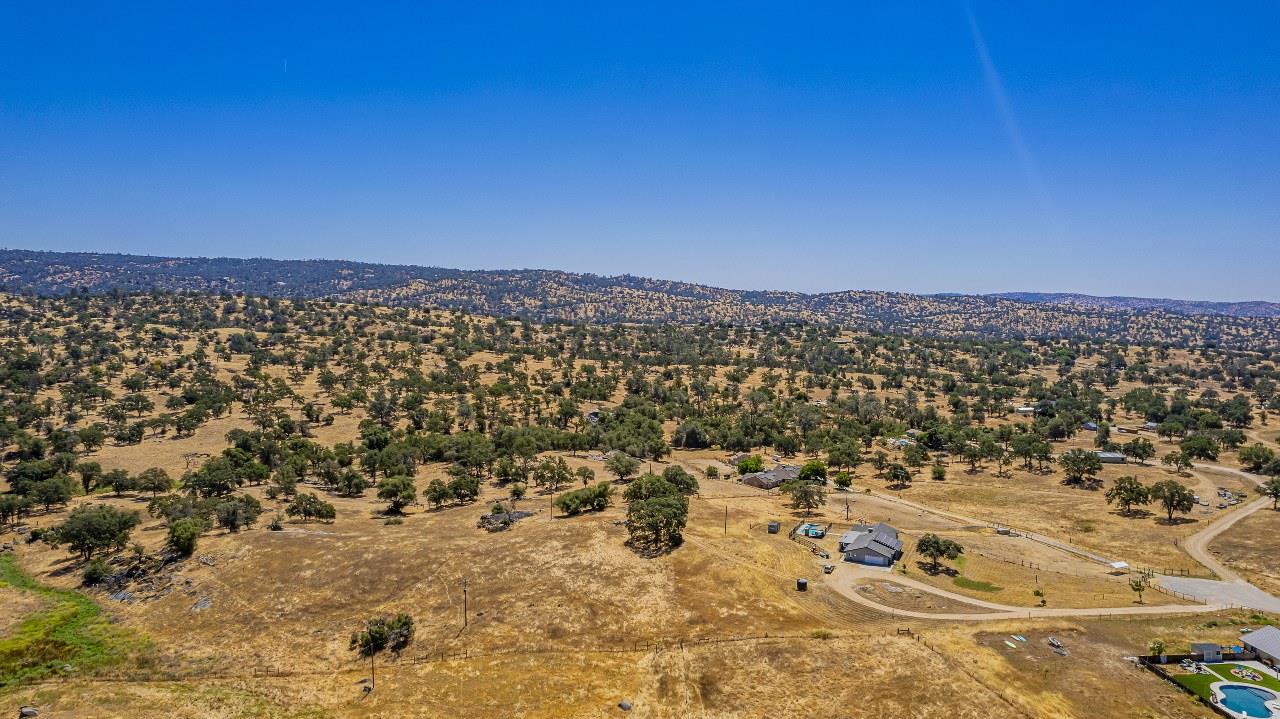 35095 Rough Rider Way, Raymond, CA 93653
