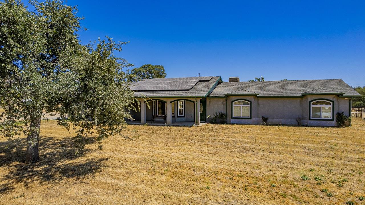 35095 Rough Rider Way, Raymond, CA 93653
