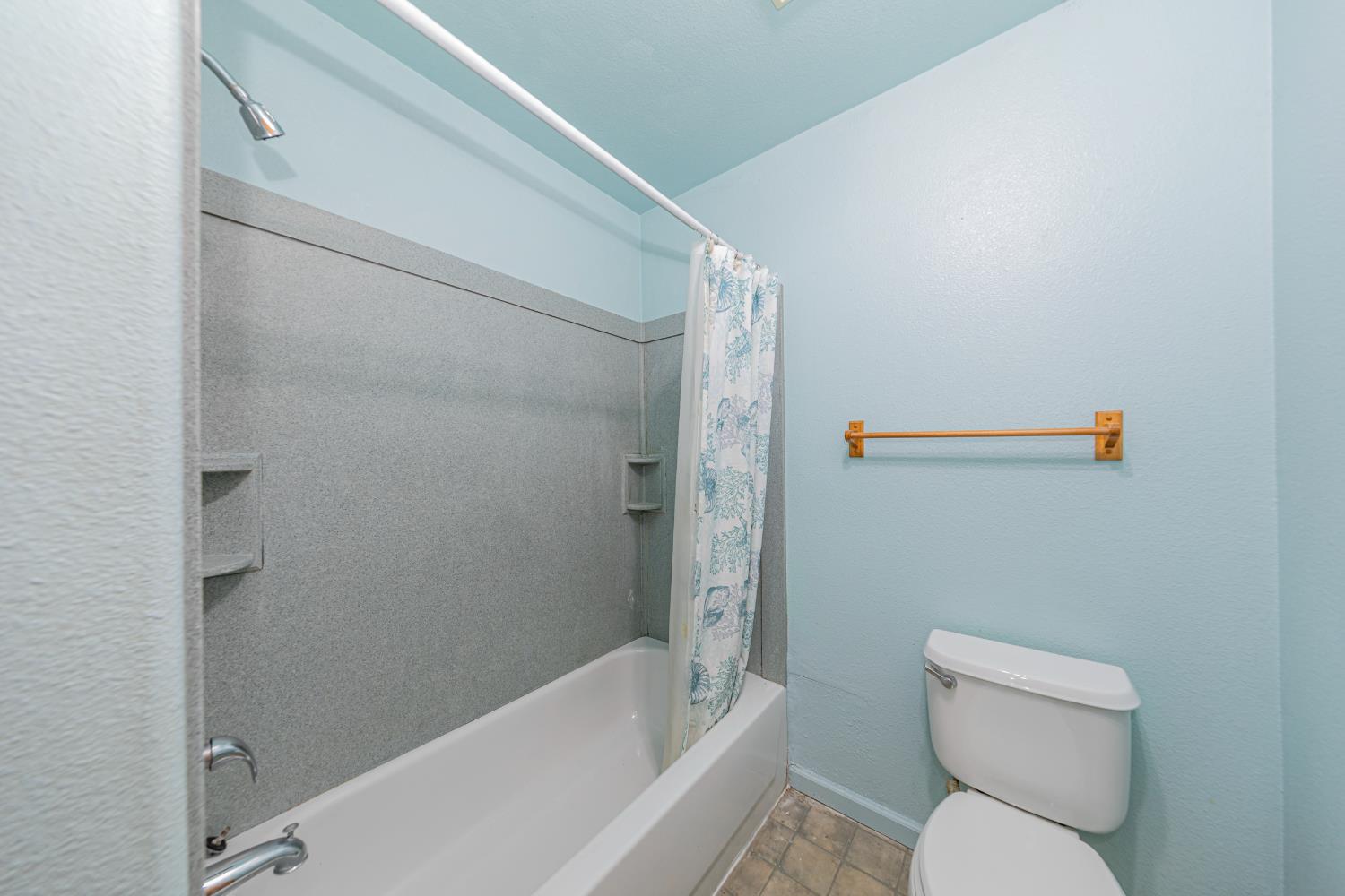 35095 Rough Rider Way, Raymond, CA 93653