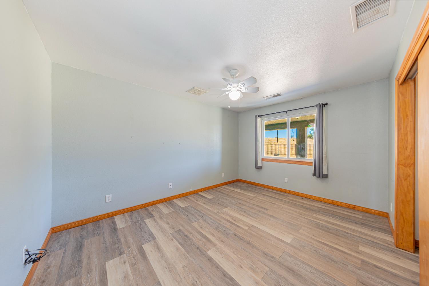 35095 Rough Rider Way, Raymond, CA 93653