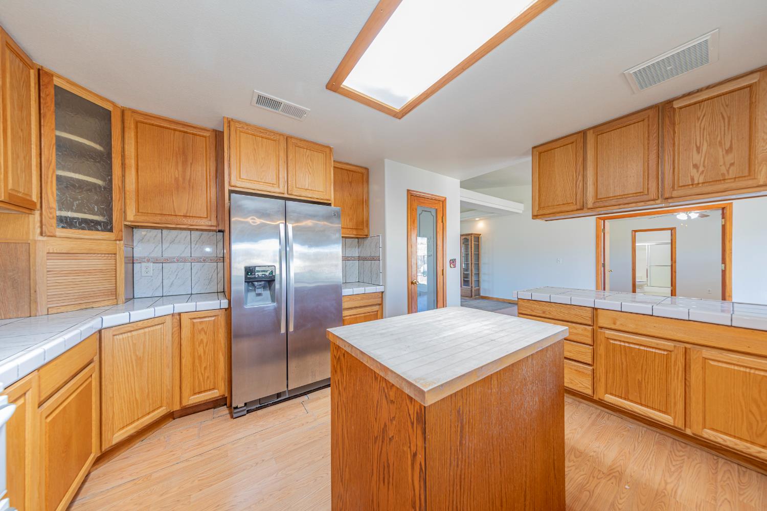 35095 Rough Rider Way, Raymond, CA 93653
