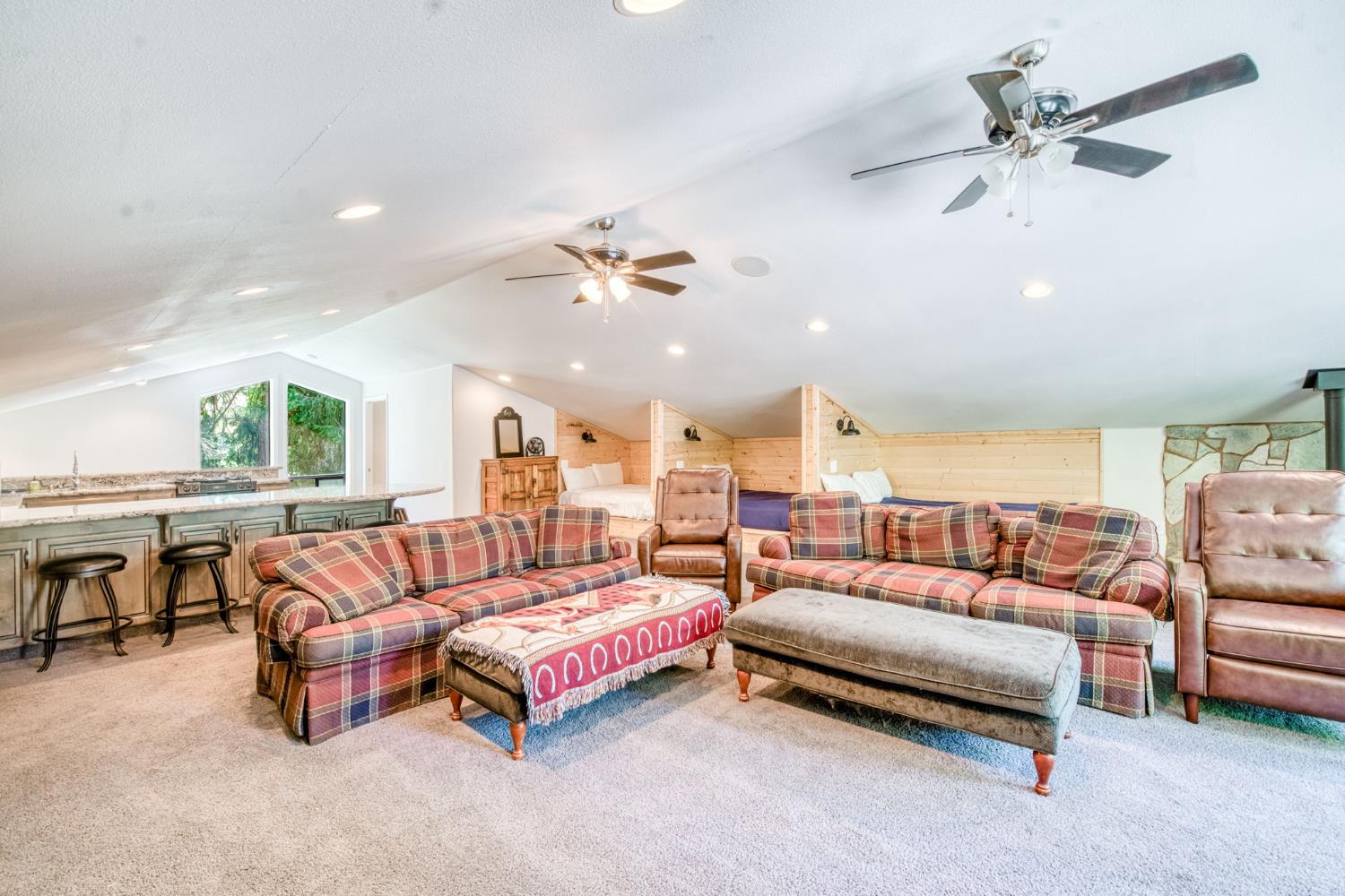 39145 Checkerbloom Ln, Shaver Lake, CA 93664