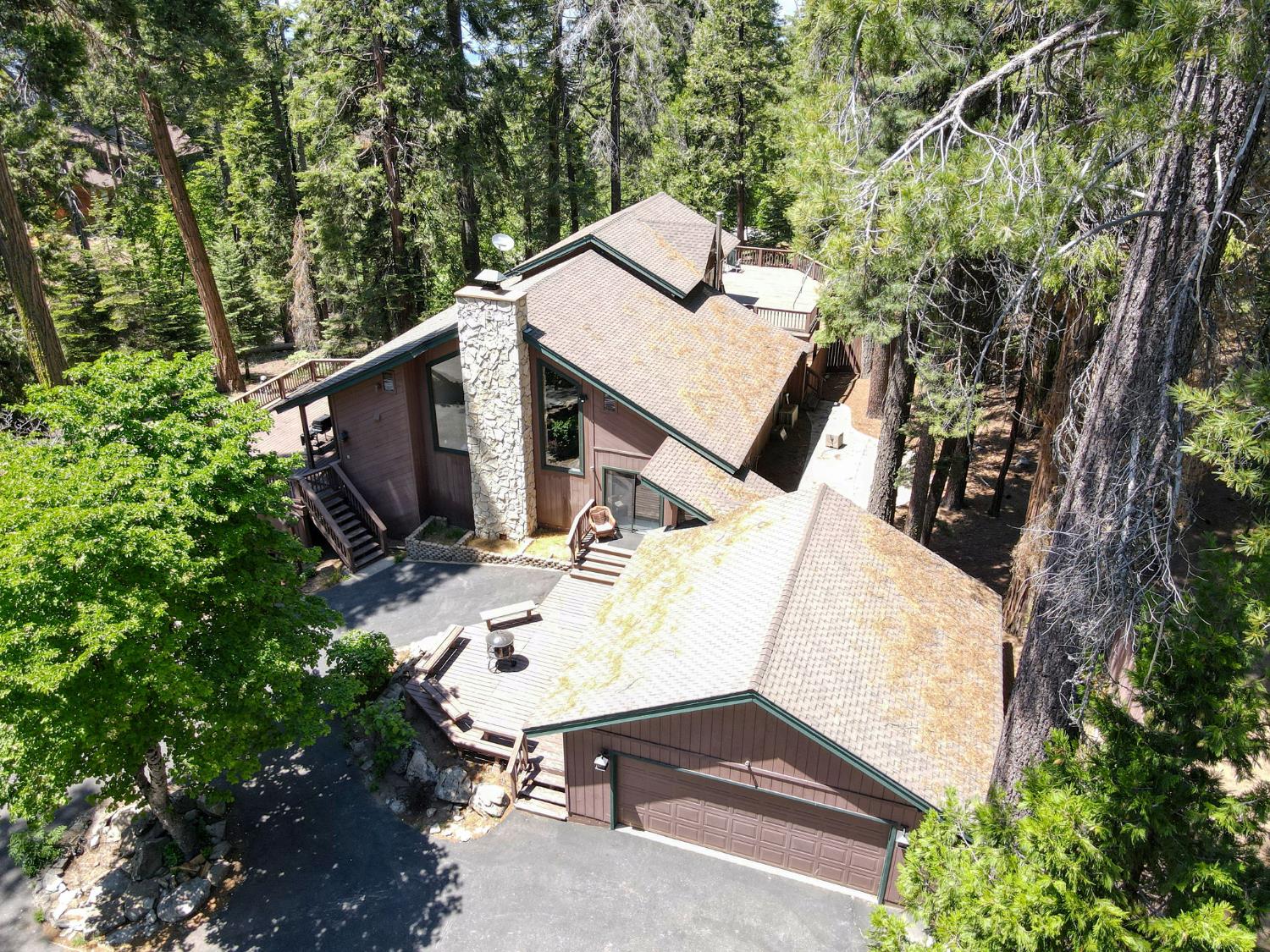 39145 Checkerbloom Ln, Shaver Lake, CA 93664