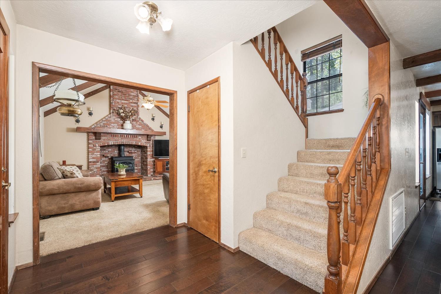 36232 Finegold Creek Dr, North Fork, CA 93643