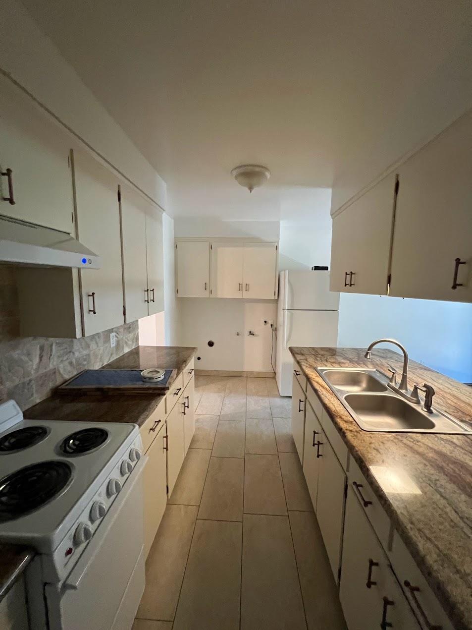 1205 F St, Reedley, CA 93654