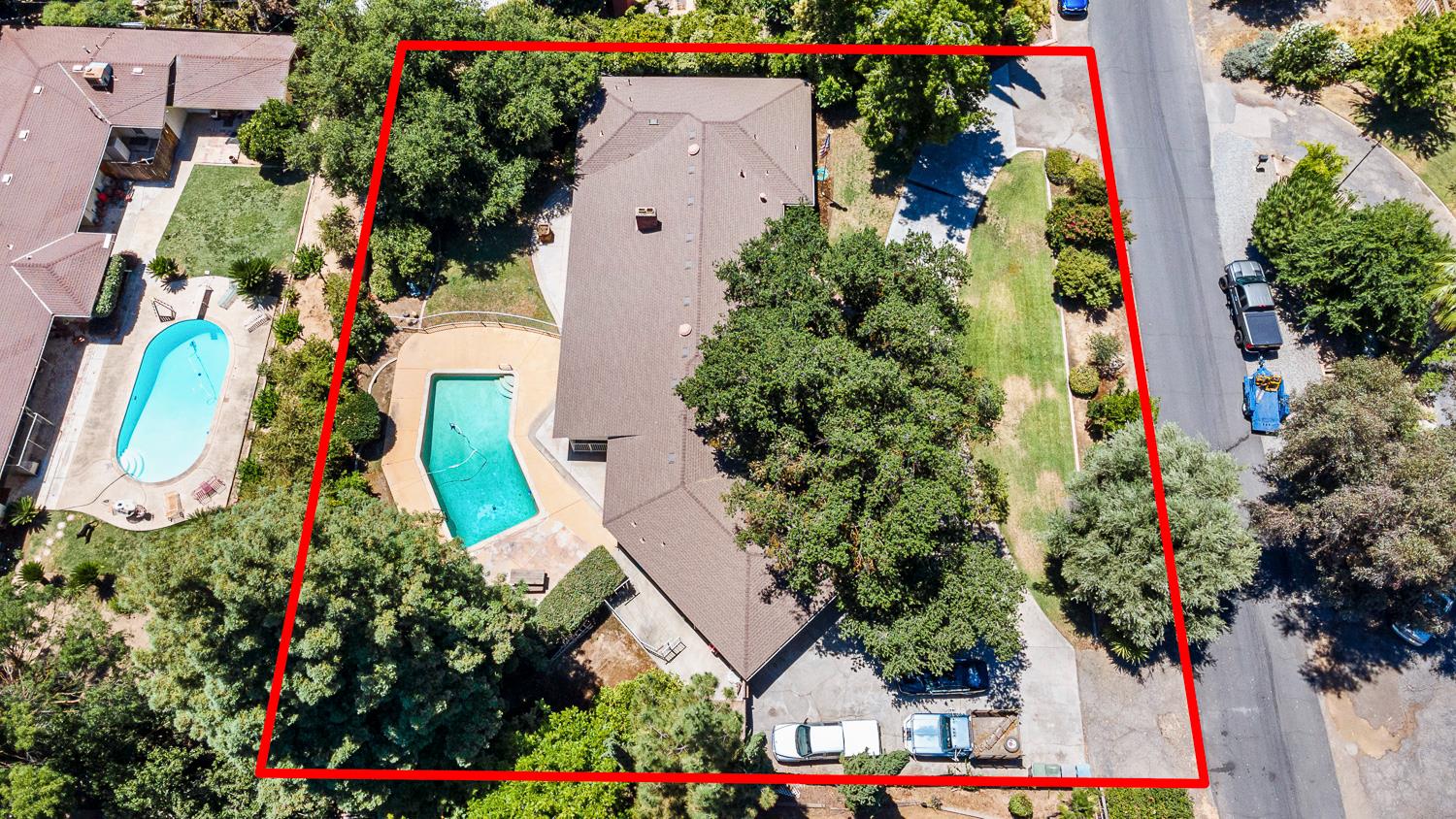 1216 E Pico Ave, Fresno, CA 93704