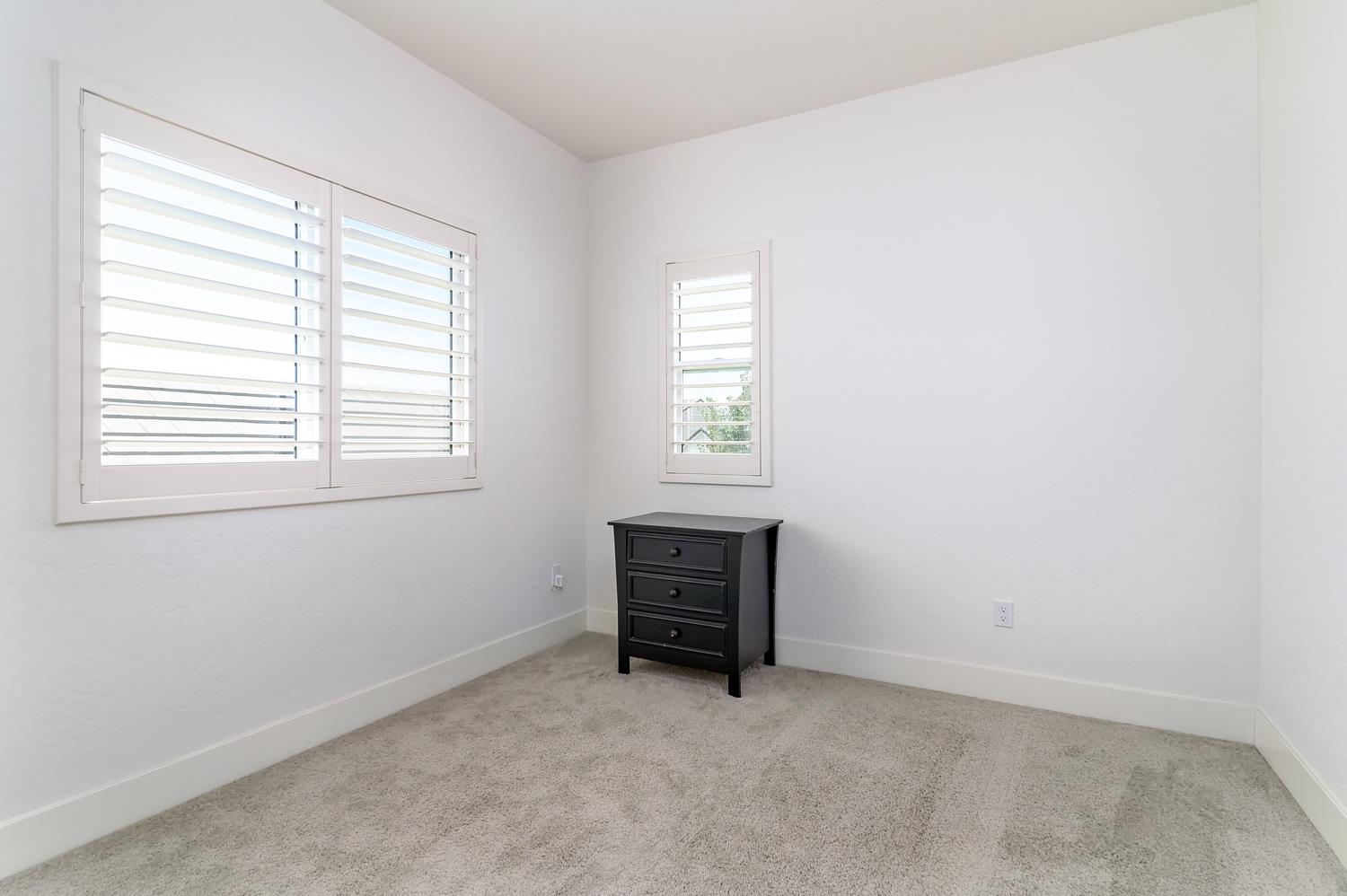 165 Timberline Way S, Madera, CA 93636