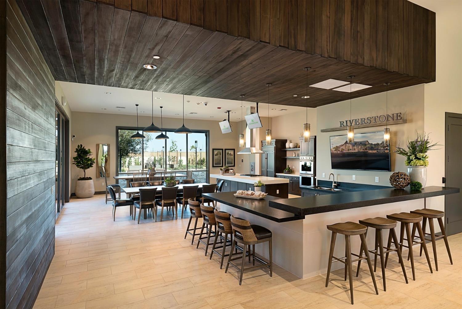 165 Timberline Way S, Madera, CA 93636