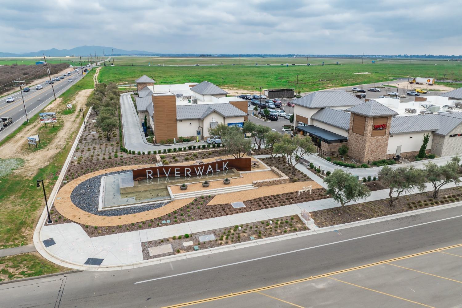 165 Timberline Way S, Madera, CA 93636