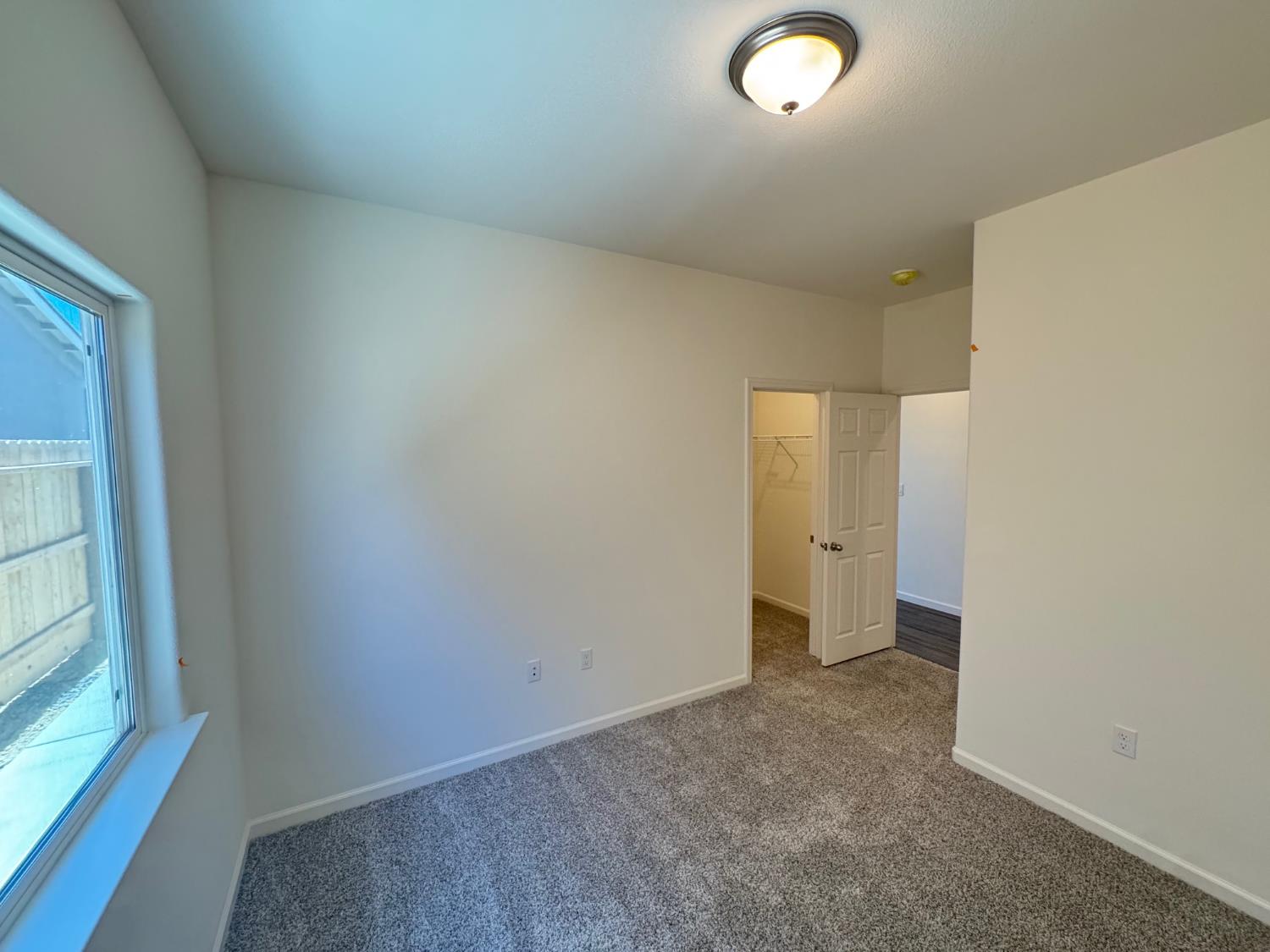 1205 E Orange St, Avenal, CA 93204