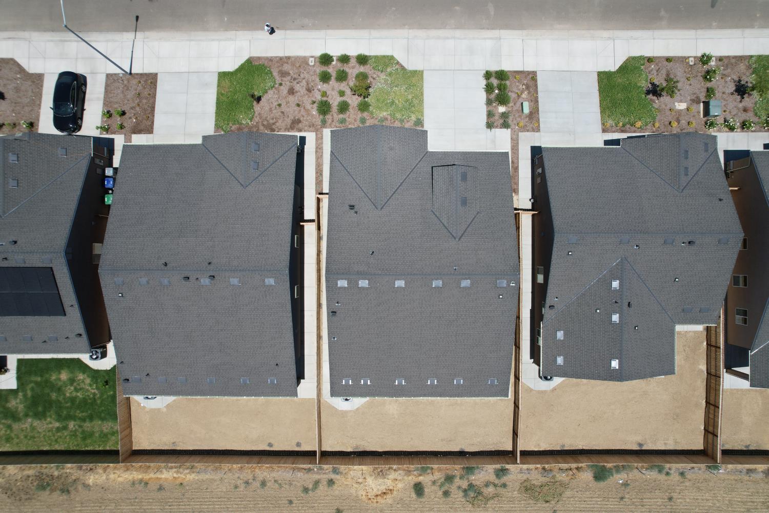 1240 E Orange St, Avenal, CA 93204