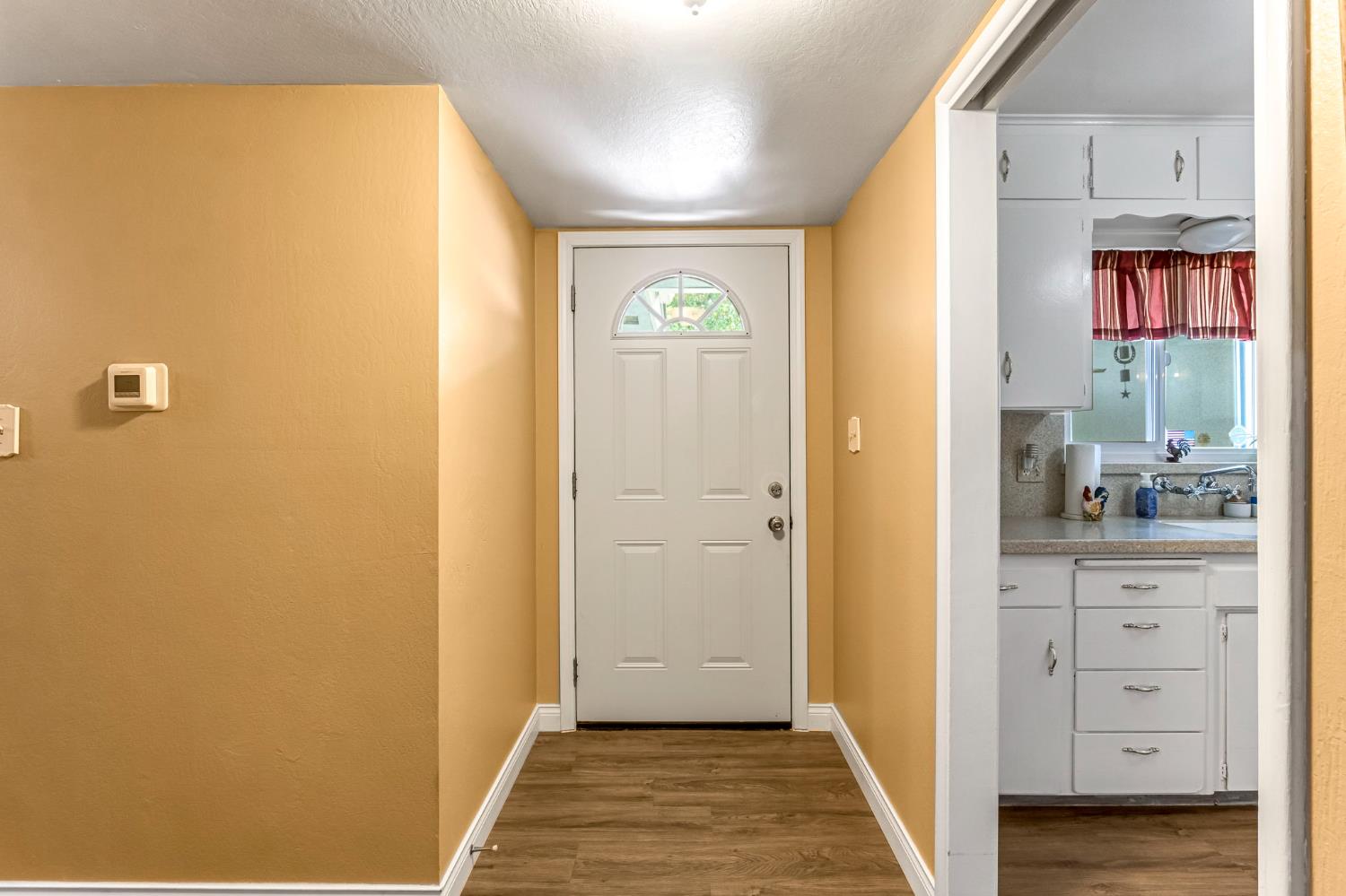 4653 N Fisher St, Fresno, CA 93726