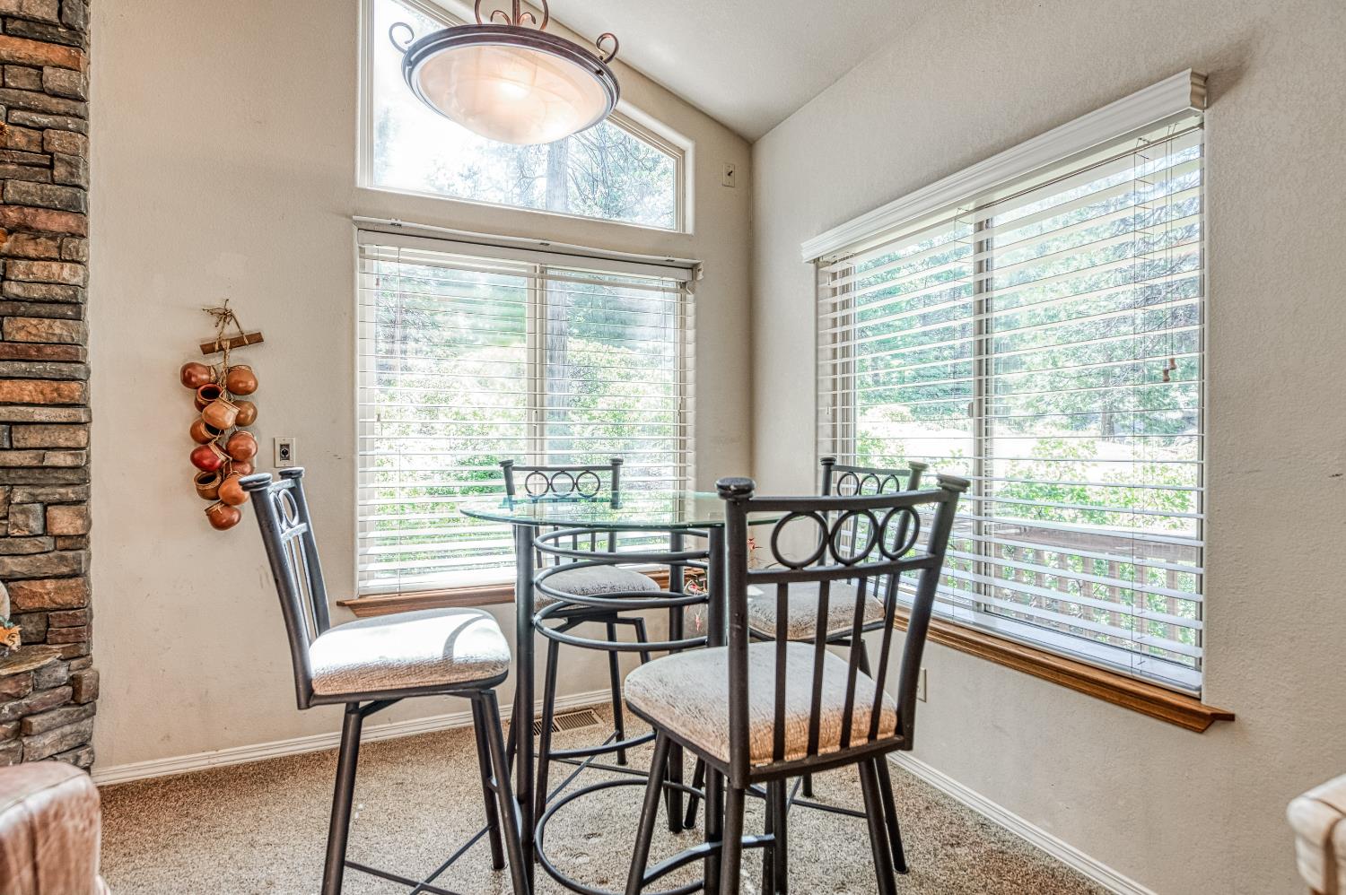 42319 Granite Rim, Shaver Lake, CA 93664