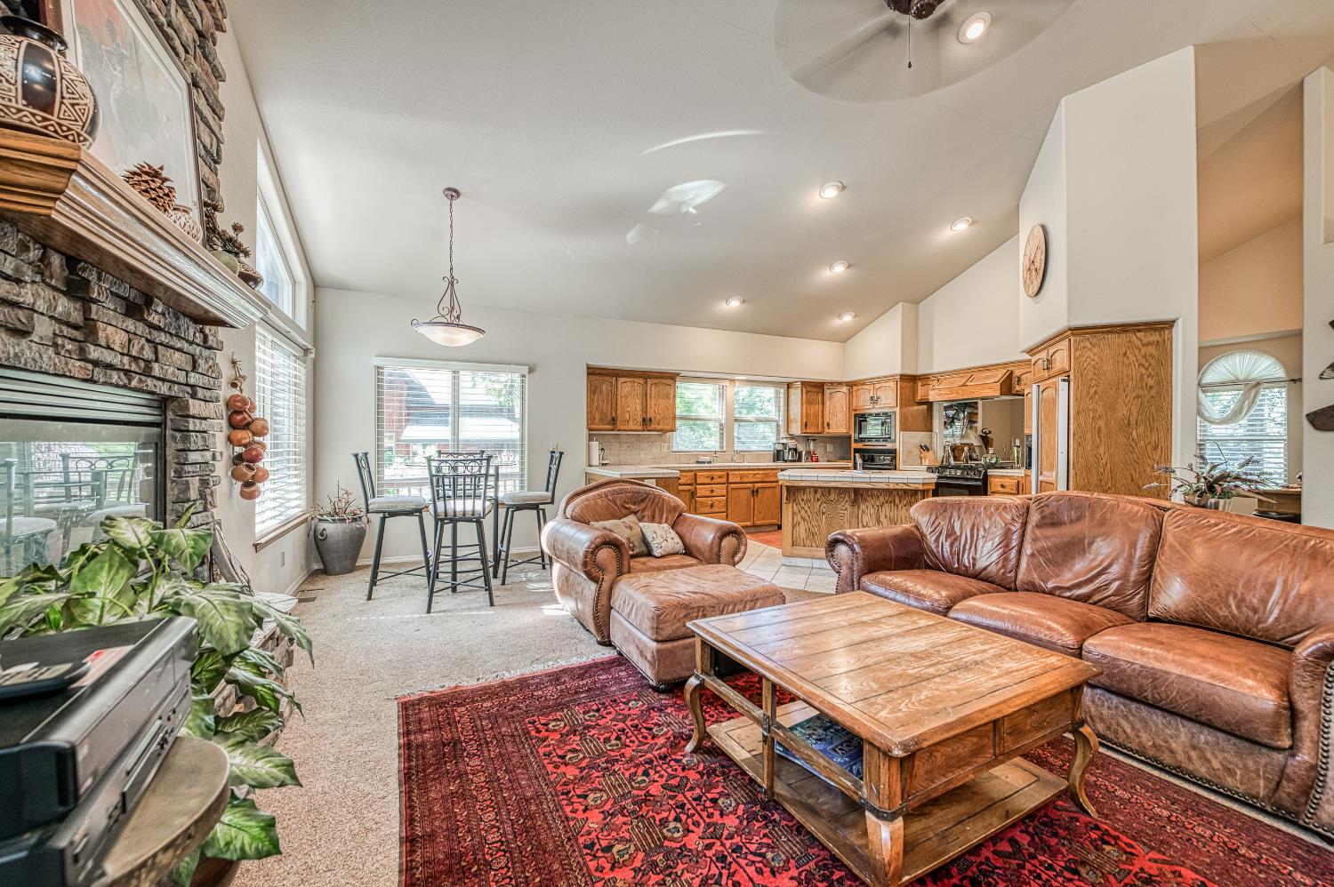 42319 Granite Rim, Shaver Lake, CA 93664