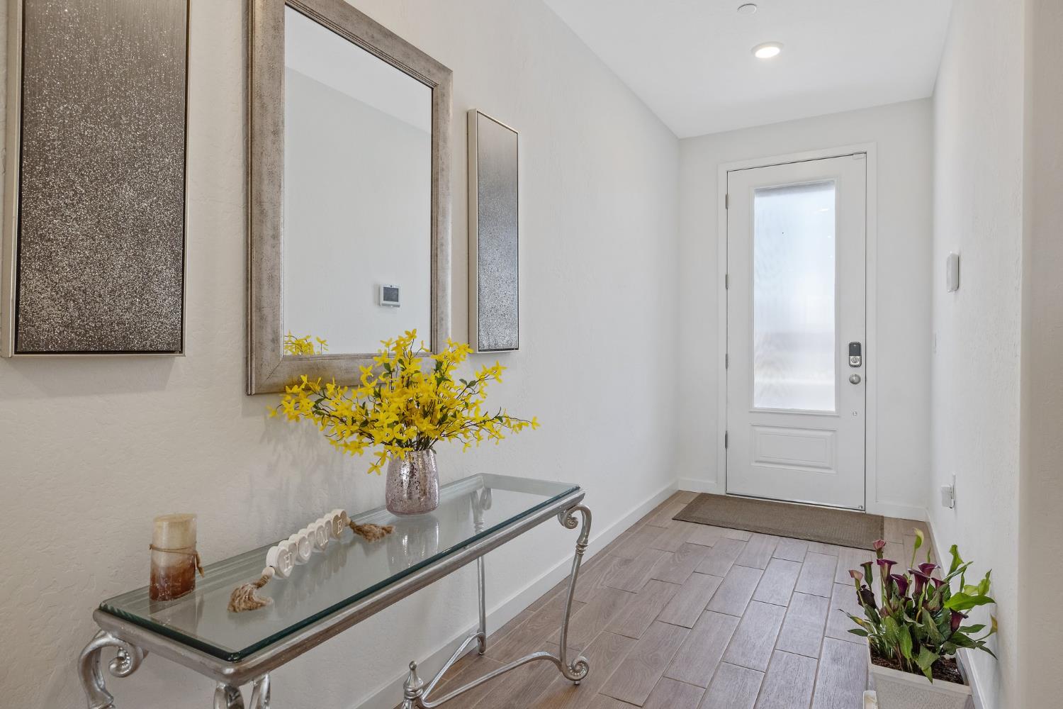 2409 Pepperdine St, Lemoore, CA 93245