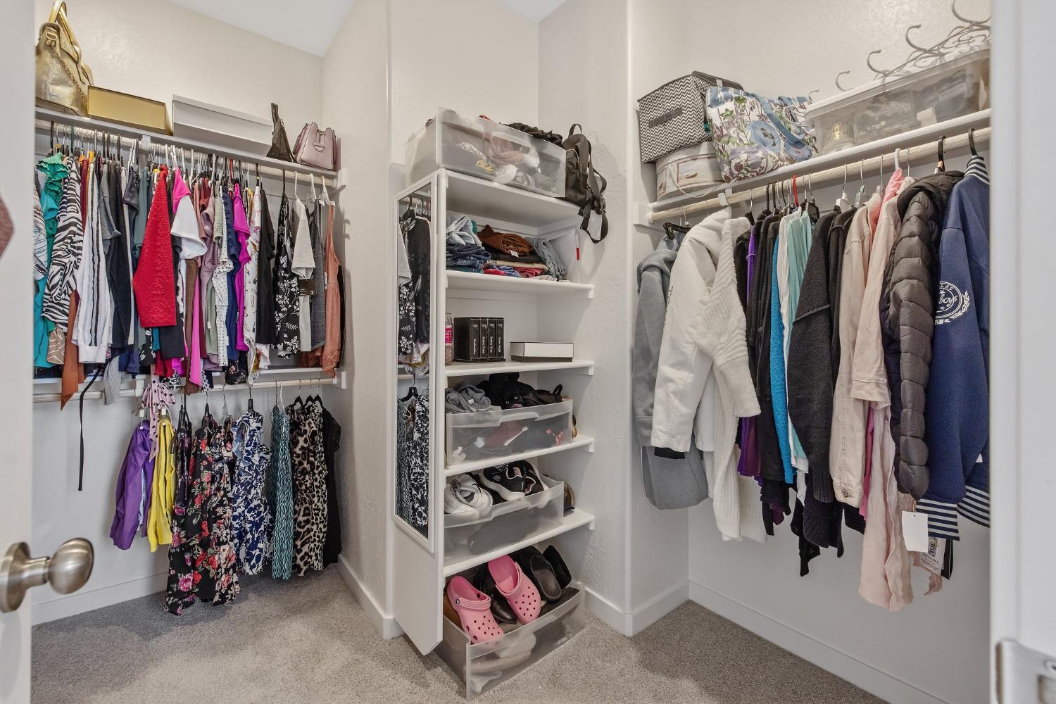 2409 Pepperdine St, Lemoore, CA 93245