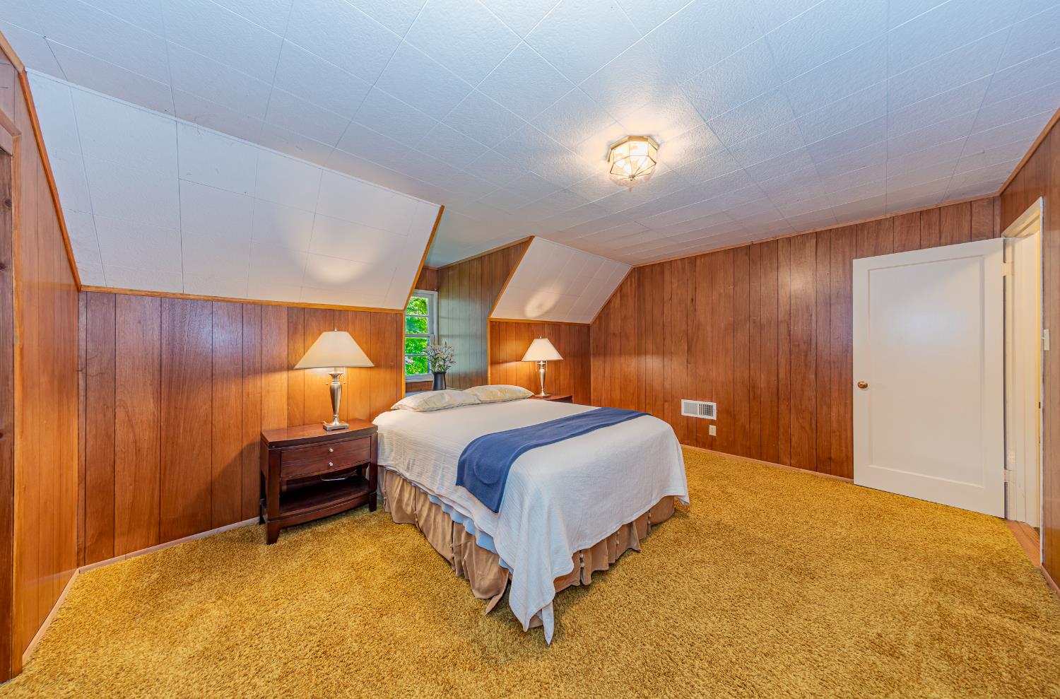 1173 Railroad Ave, Fish Camp, CA 93623