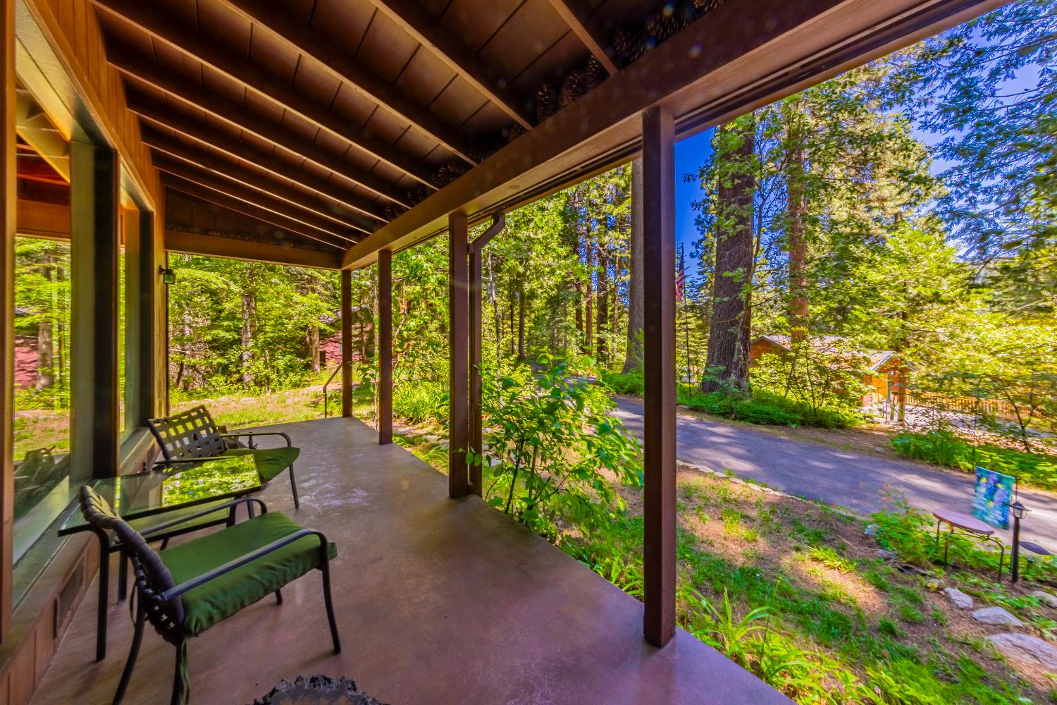 1173 Railroad Ave, Fish Camp, CA 93623