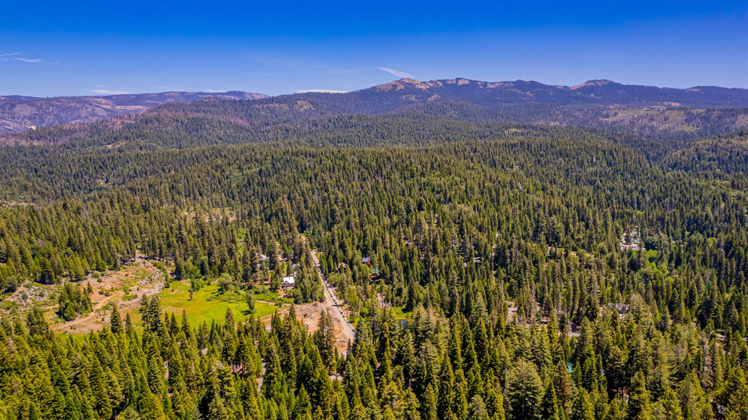 1173 Railroad Ave, Fish Camp, CA 93623