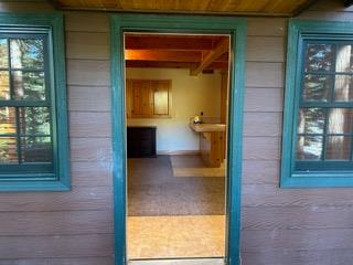 1174 Railroad, Fish Camp, CA 93623