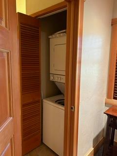 1174 Railroad, Fish Camp, CA 93623