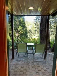 1174 Railroad, Fish Camp, CA 93623