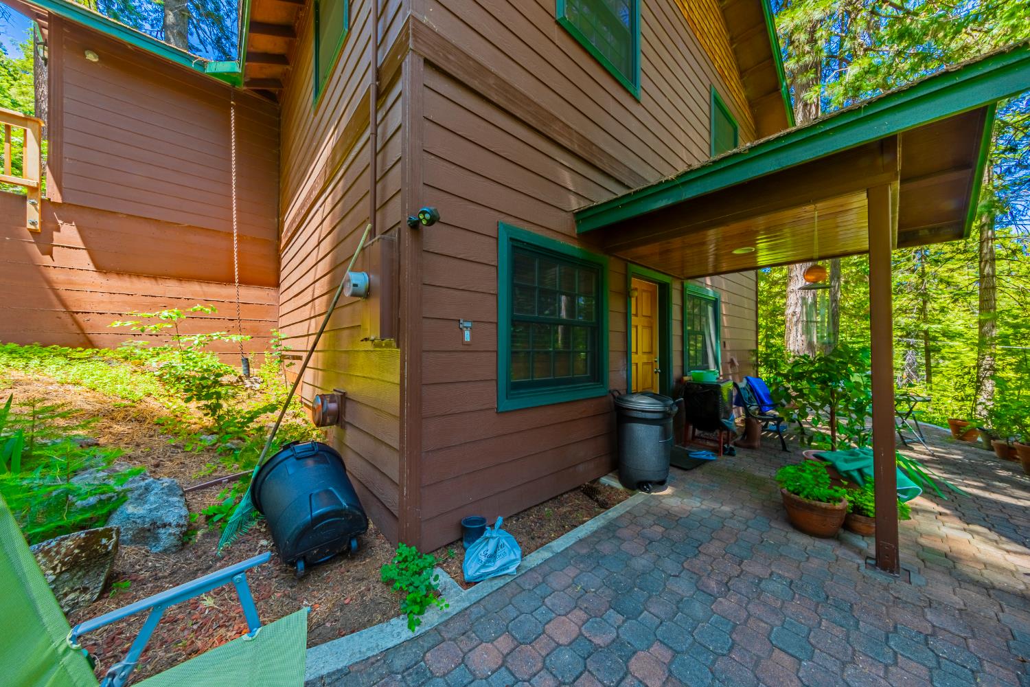 1174 Railroad, Fish Camp, CA 93623