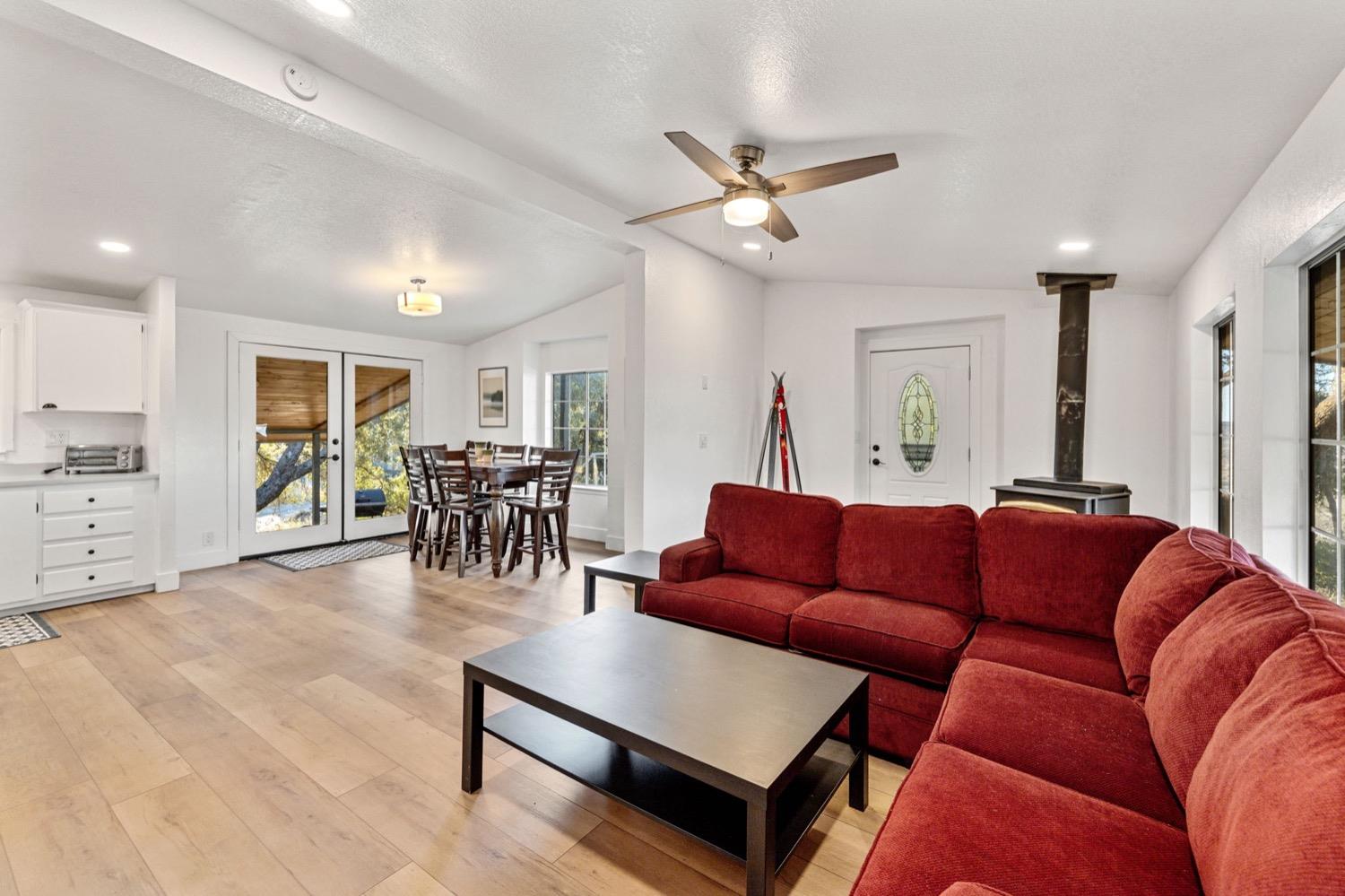 36696 Peterson Rd, Auberry, CA 93602